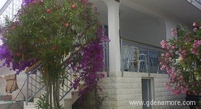Apartmani Milenka, privatni smeštaj u mestu Rogoznica, Hrvatska